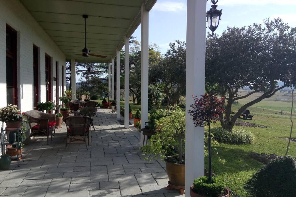 Bed and Breakfast Leconfield House à Greta Extérieur photo